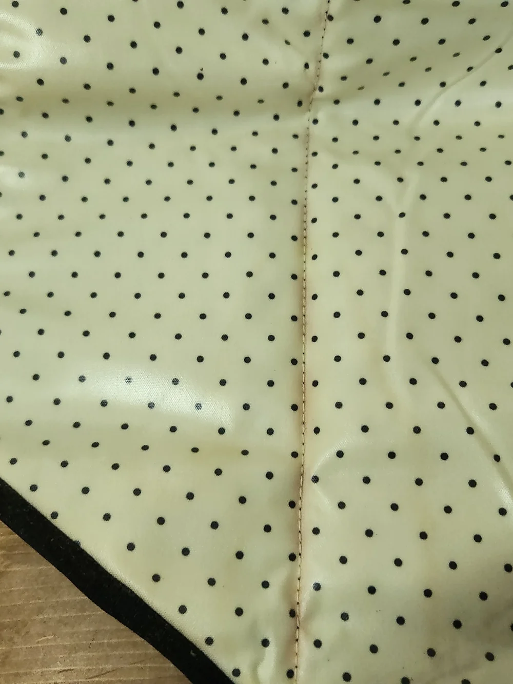 Skip Hop Pronto Baby Changing Station & Diaper Clutch Black Off White Polka Dot